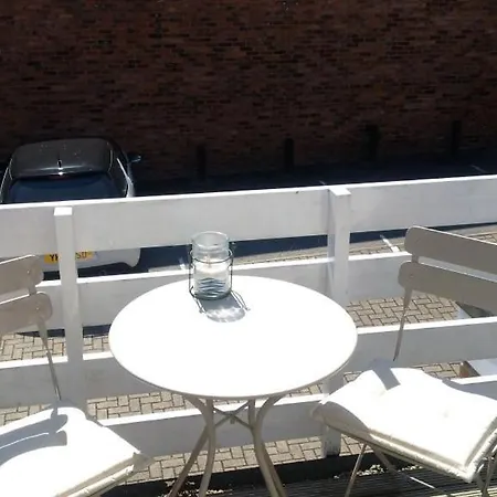Apartman Albion Street 1 *